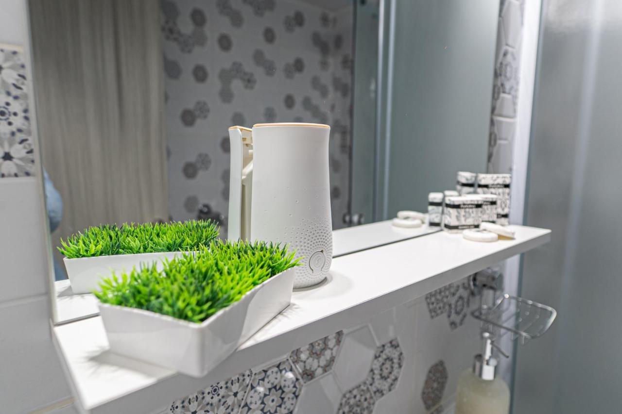Delux Suite Bacau Luaran gambar