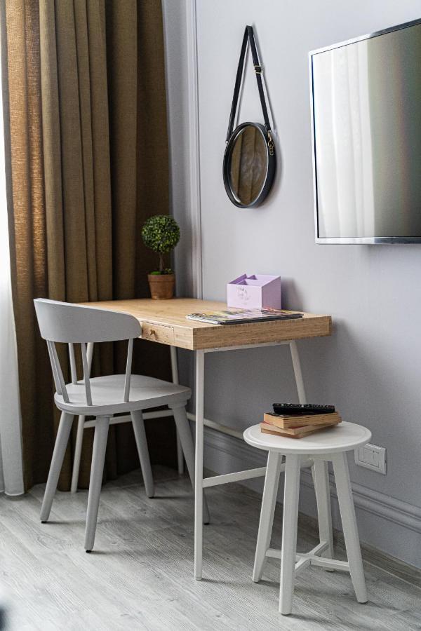 Delux Suite Bacau Luaran gambar